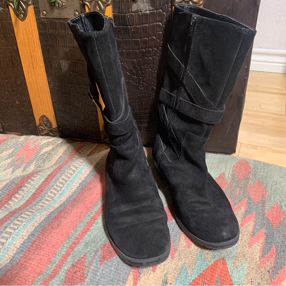 Lauren Ralph Lauren Suede leather  Shelby boots - Picture 3 of 10